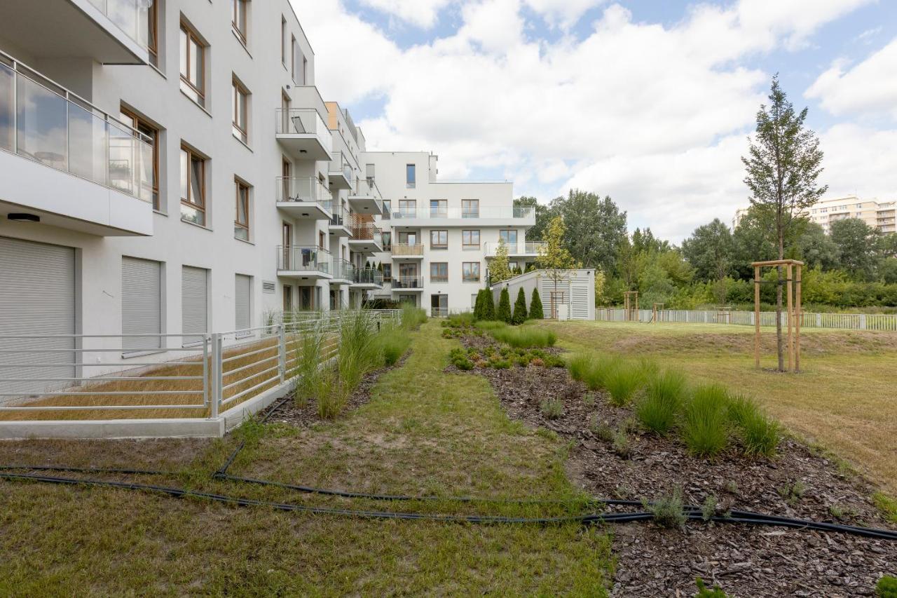 Апартаменти Wilanow Gardens With Balcony Варшава Екстер'єр фото